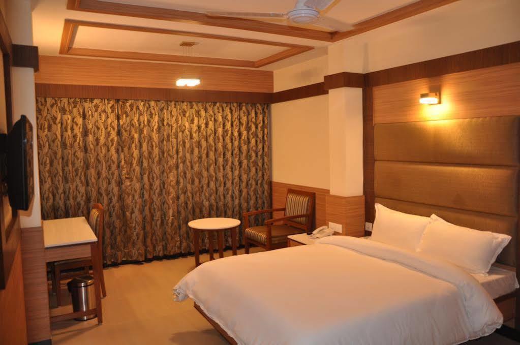 Hotel Sms Grand Inn Vellore Dış mekan fotoğraf